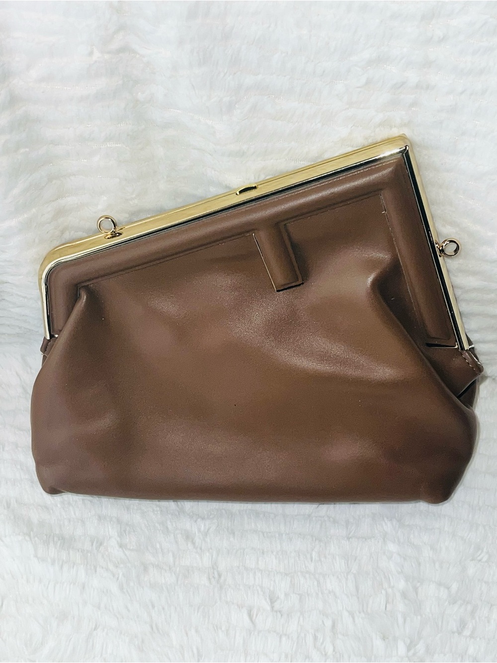Classic Brown clutch/crossbody bag
